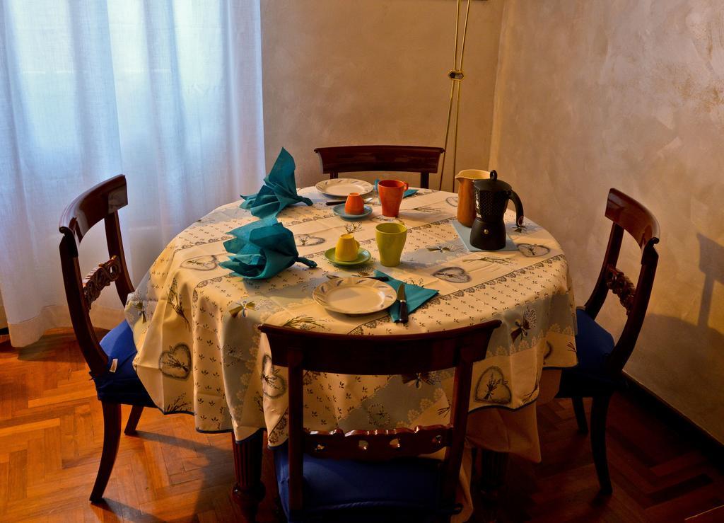 Ferienwohnung La Casetta Di Zio Mario Rom Zimmer foto